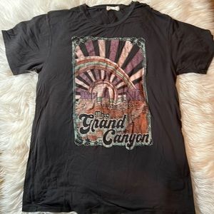 Graphic Tee Altar’d State size M